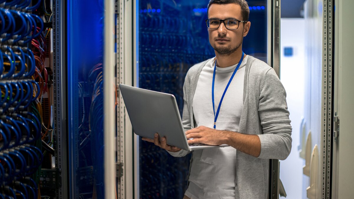 How Does Co-Managed IT Work with Your School's Technology Director? (2026 Guide)